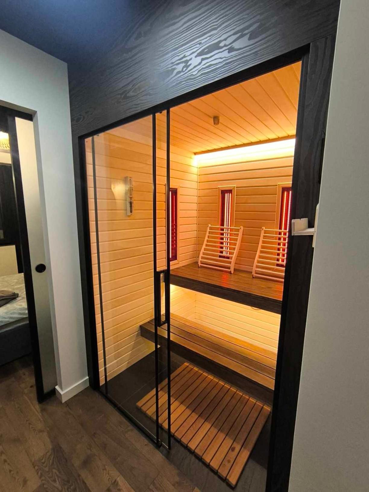 Apartament Wrota Do Puszczy Z Sauna ฮายนูฟกา ภายนอก รูปภาพ